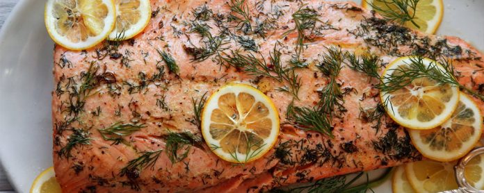 Spiced-roast-side-of-salmon ماهی سالمون با ادویه