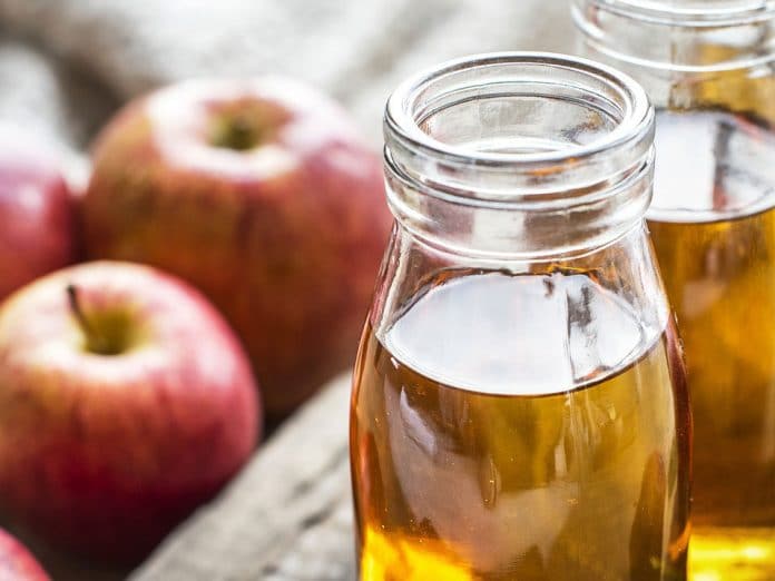 apple-vinegar سرکه سیب برای لاغری